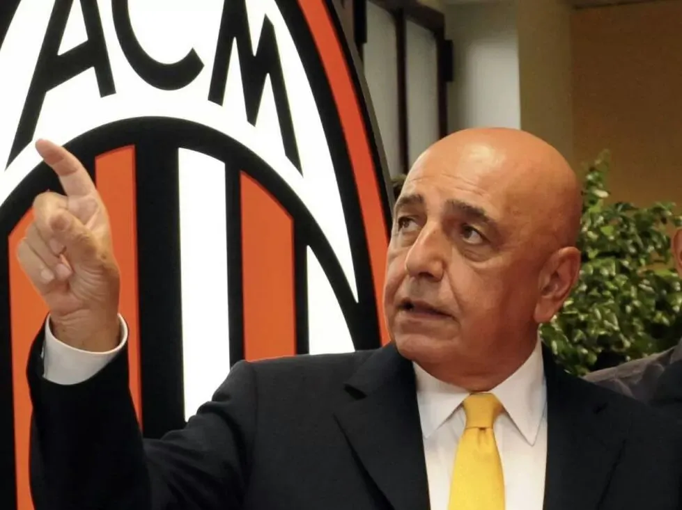 Milan, elogi di Galliani: "Sono impressionato dal giocatore"