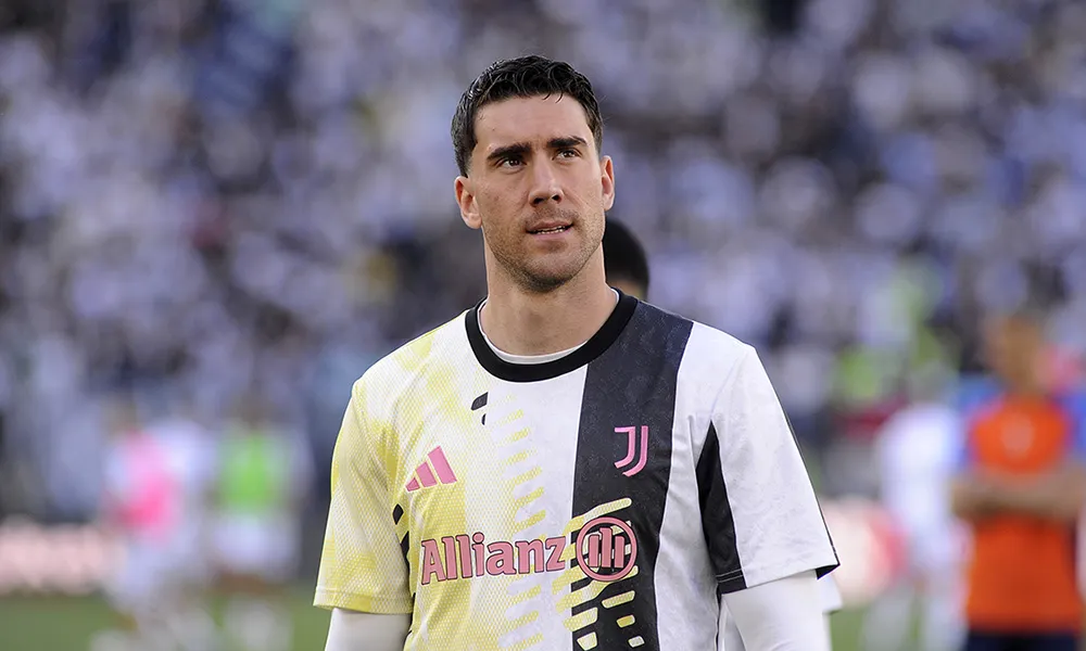 Juventus, idea Guerreiro: Vlahovic può aprire la porta al Bayern?