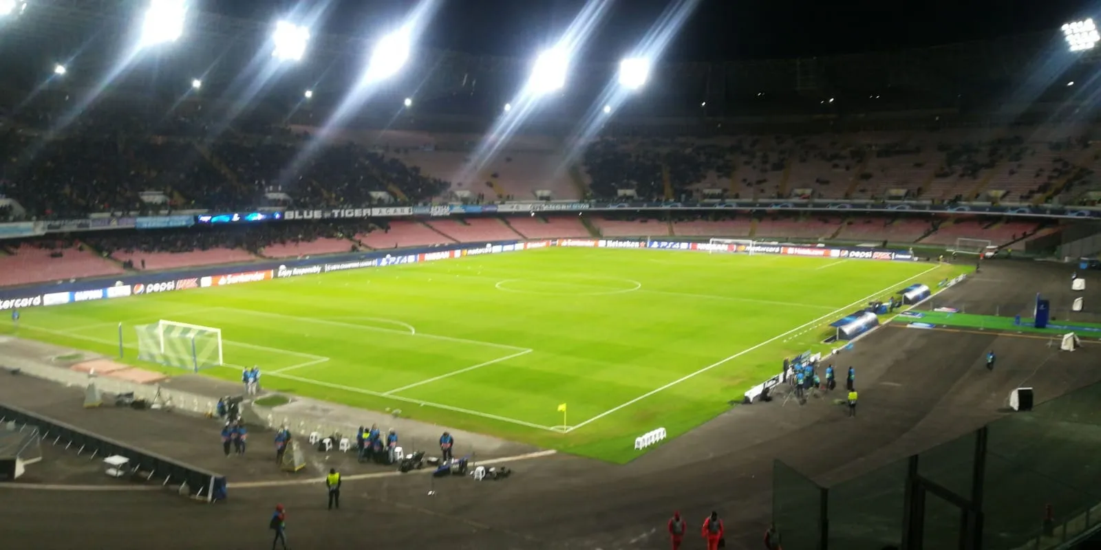 Napoli: soldi fondamentali dalla Champions