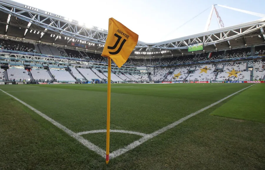 Sczsney Juve: offerta del Borussia Dortmund