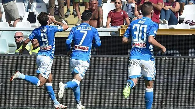 Il Napoli travolge il Torino oltre il risultato: 3 a 1
