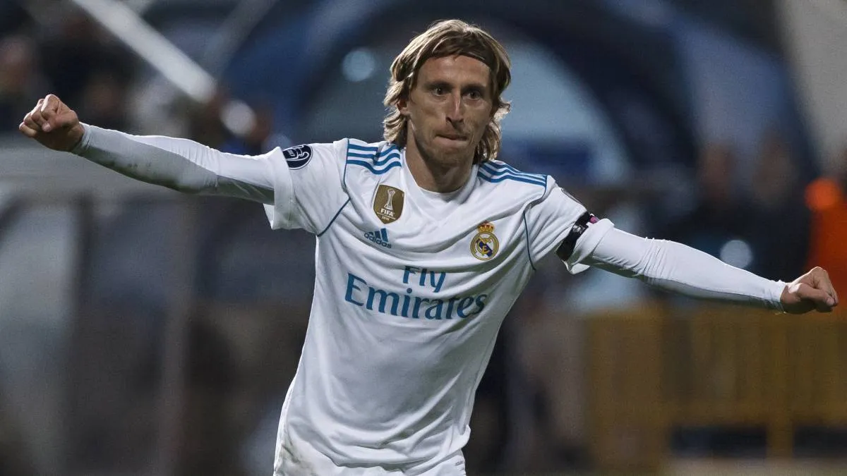 Real Madrid, Ancelotti celebra Modric: "Non sembra avere 39 anni. Difficile lasciarlo in panchina"