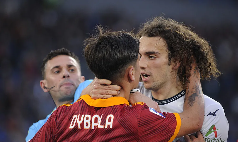 Sarà il derby delle scontente sul mercato: la stracittadina di Roma vale tantissimo