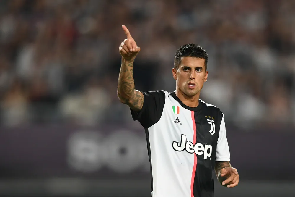 Barcellona, Cancelo: record assoluto nei top campionati