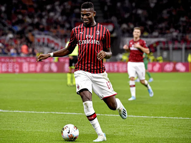 Milan: Leao ha la fiducia, ma dovrà andare avanti da solo