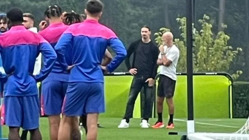 Ibrahimovic:" Continuate a tifare Milan, andrà tutto bene"