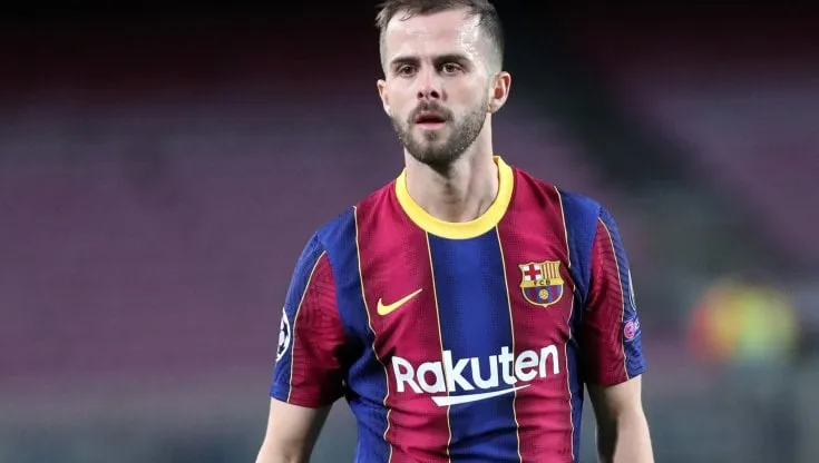 Calciomercato Juventus, il Barcellona non convoca Pjanic: ecco cosa succede